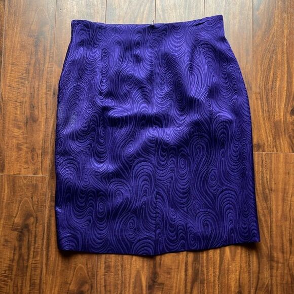 Vintage Christian Dior purple silk and wool blend skirt and blazer set size 12p. - Picture 13 of 15